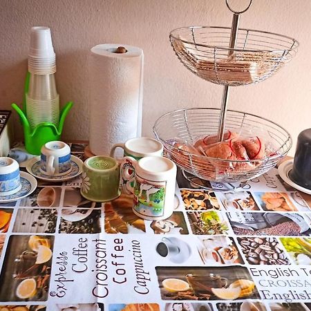 Domumontegrappa - Appartamento Indipendente Con Giardino - Sestu エクステリア 写真